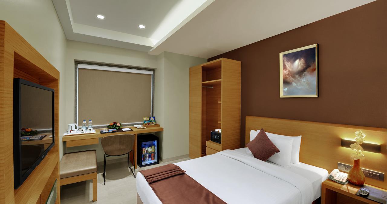 Click Hotel Bhuj Exterior foto